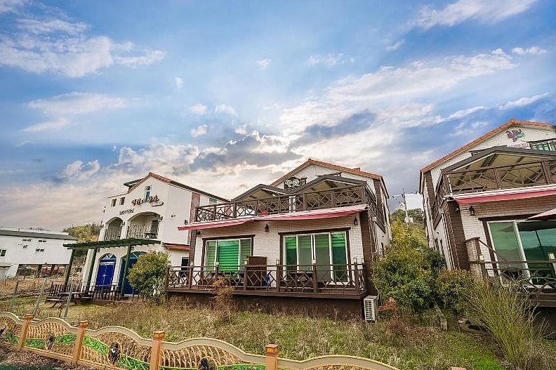 순천 주말여행 한옥 숙소 추천 - 순천 뜰애 펜션