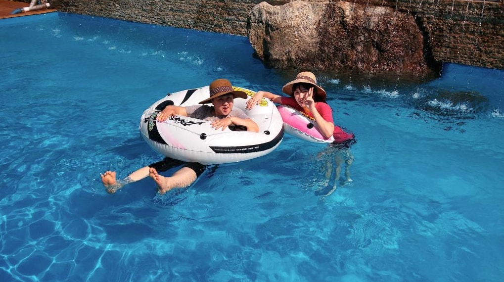 영월 가성비 커플 펜션 추천 구름에 달가듯이 펜션 객실