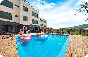 춘천 커플 감성 숙소 추천 - 남이섬 2020 스파 풀빌라