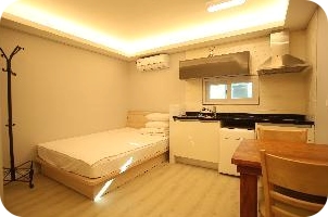 보령 1박2일 가족여행 바다뷰 숙소 대천 골든로즈 펜션 객실