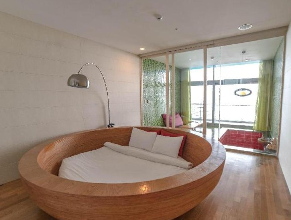 강릉 혼자 여행 뷰맛집 숙소 하슬라아트월드 뮤지엄 호텔 시설