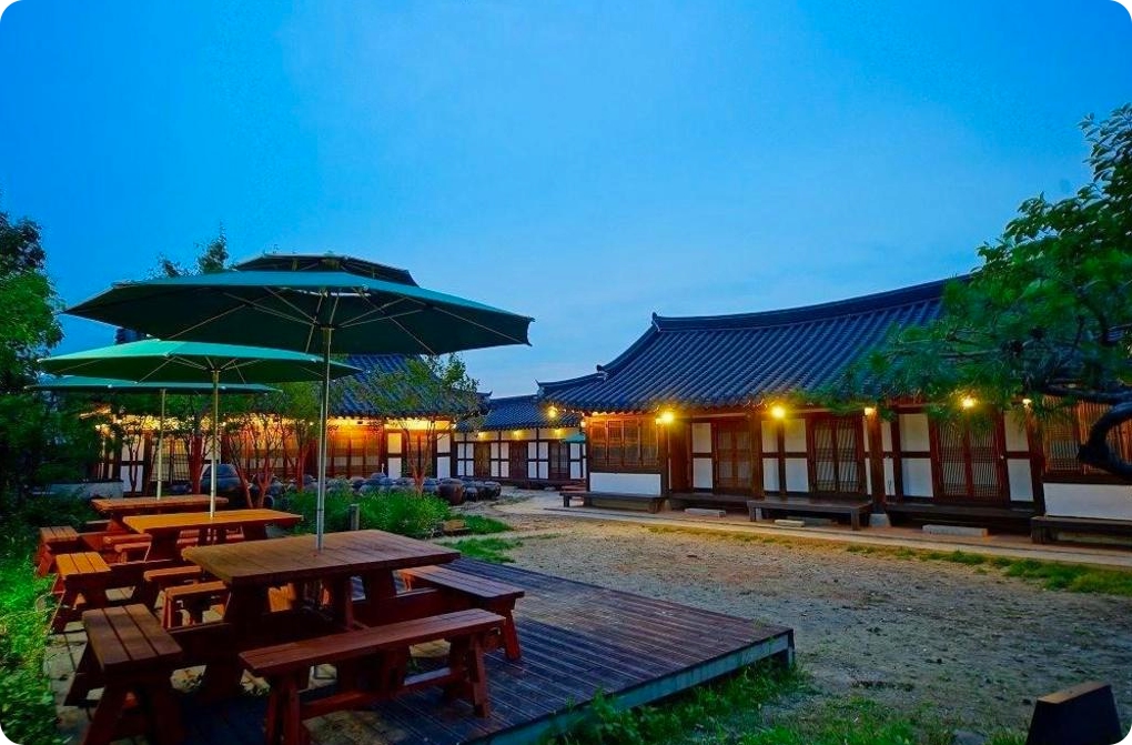 전주 가성비 호텔 추천 1박2일 - 전주 한옥마을 동락원 한옥 호텔