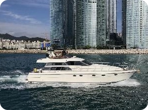 부산 2박3일 친구여행 수영장 호텔 추천 씨앤요트 (부산 해운대 요트 스테이) 객실