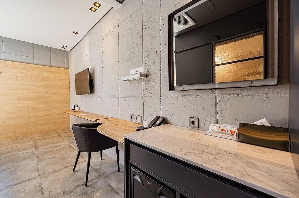 강릉 혼자 여행 뷰맛집 숙소 더 홍씨호텔 강릉 시설