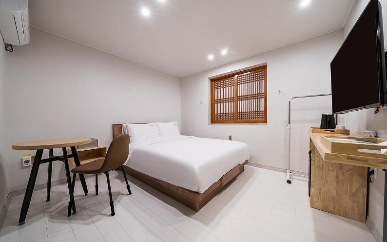 거제 가족여행 야외수영장 호텔 - 거제 스테이