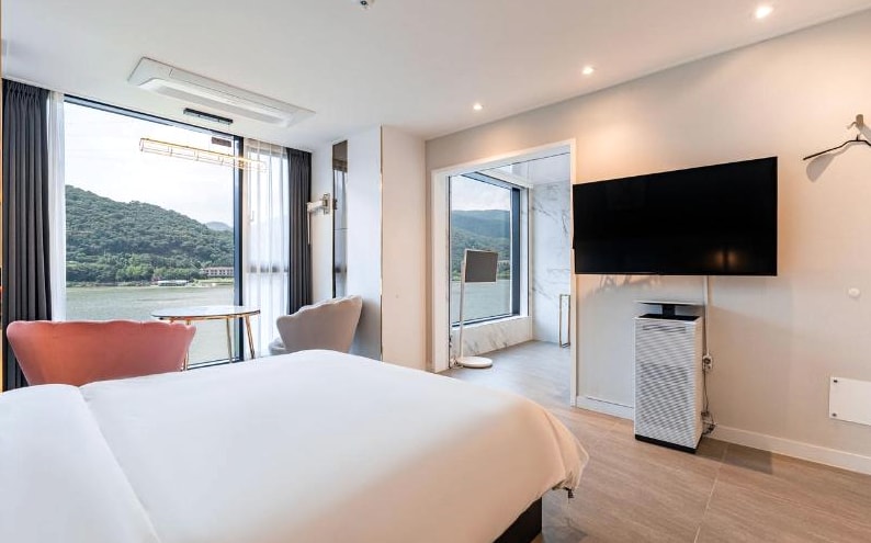 양평 가족여행 저렴한 숙소 추천 - 양평 디 엠버 호텔