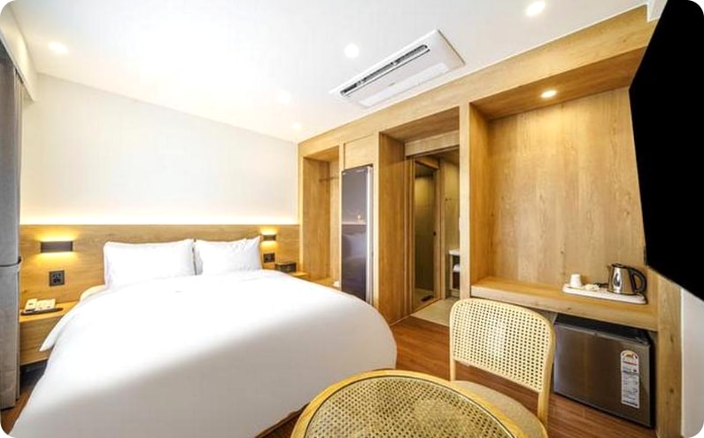 경주 저렴한 한옥 감성숙소 추천 - 브라운도트 경주보문점