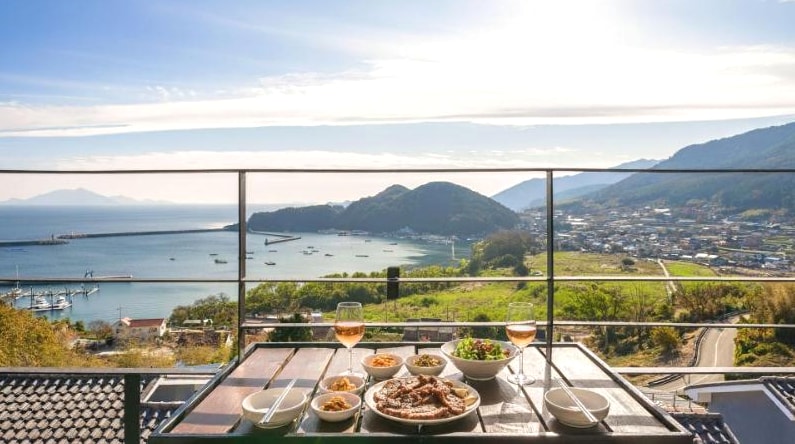 남해 1박2일 글램핑 추천 - 남해 아리아 스파 펜션