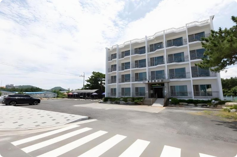 양양 커플 오션뷰 호텔 추천 - 올리브 비치 펜션