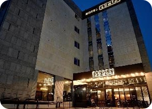 서울 친구여행 가성비 호텔 추천 - 루미아 호텔 명동